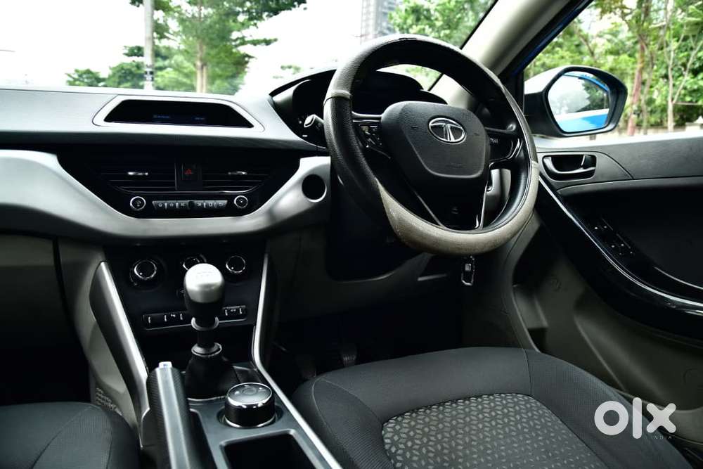 Tata Nexon 1.2 Revotron Xm (s), 2018, Petrol