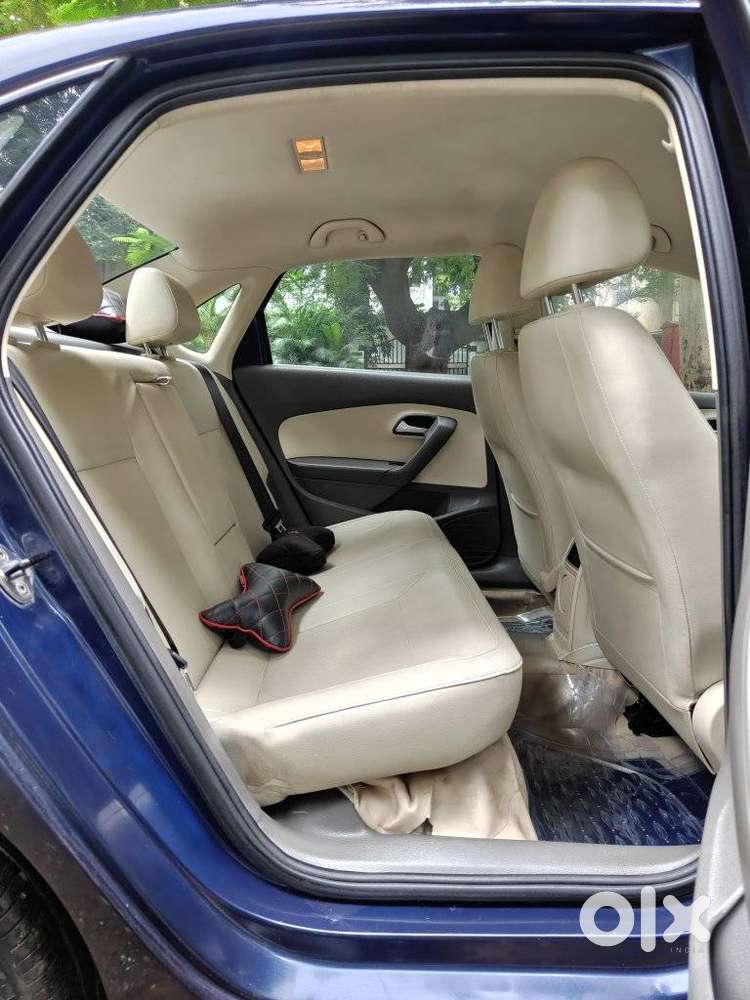 Volkswagen Vento 1.2 Tsi Highline Plus At, 2014, Petrol
