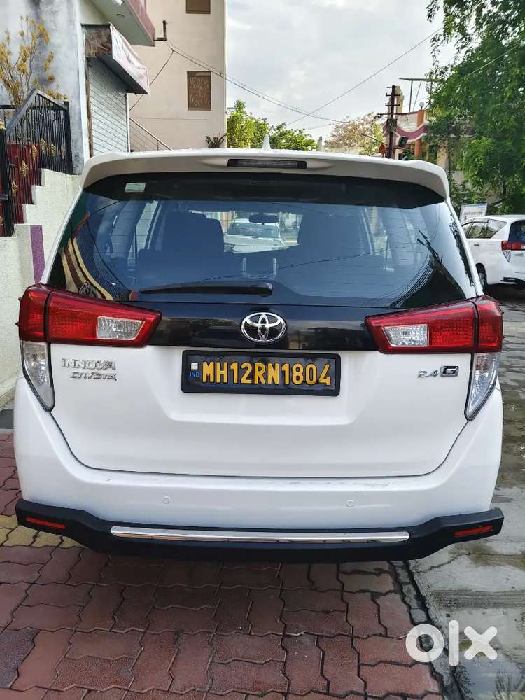 Toyota Innova Crysta 2019 Diesel 200000 Km Driven
