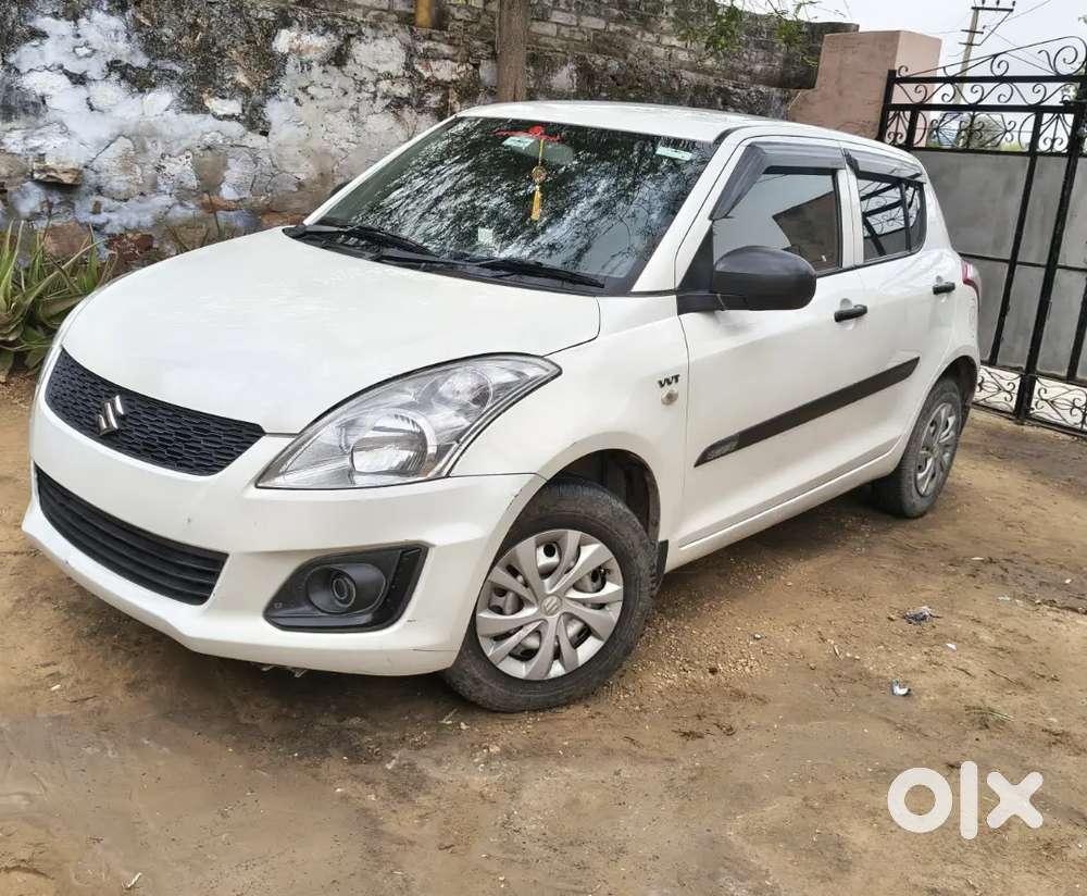 Maruti Suzuki Swift 2017 Petrol Well Maintained