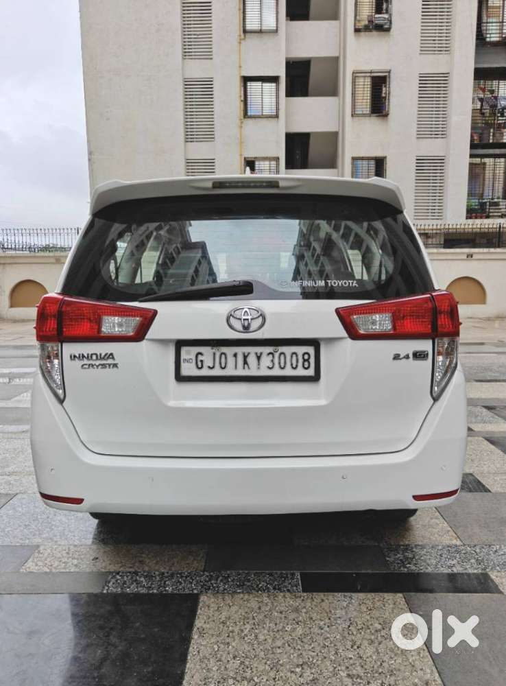 Toyota Innova Crysta 2.4 G Mt 8s, 2020, Diesel