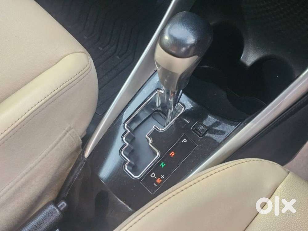 Toyota Yaris V Optional Cvt, 2019, Petrol