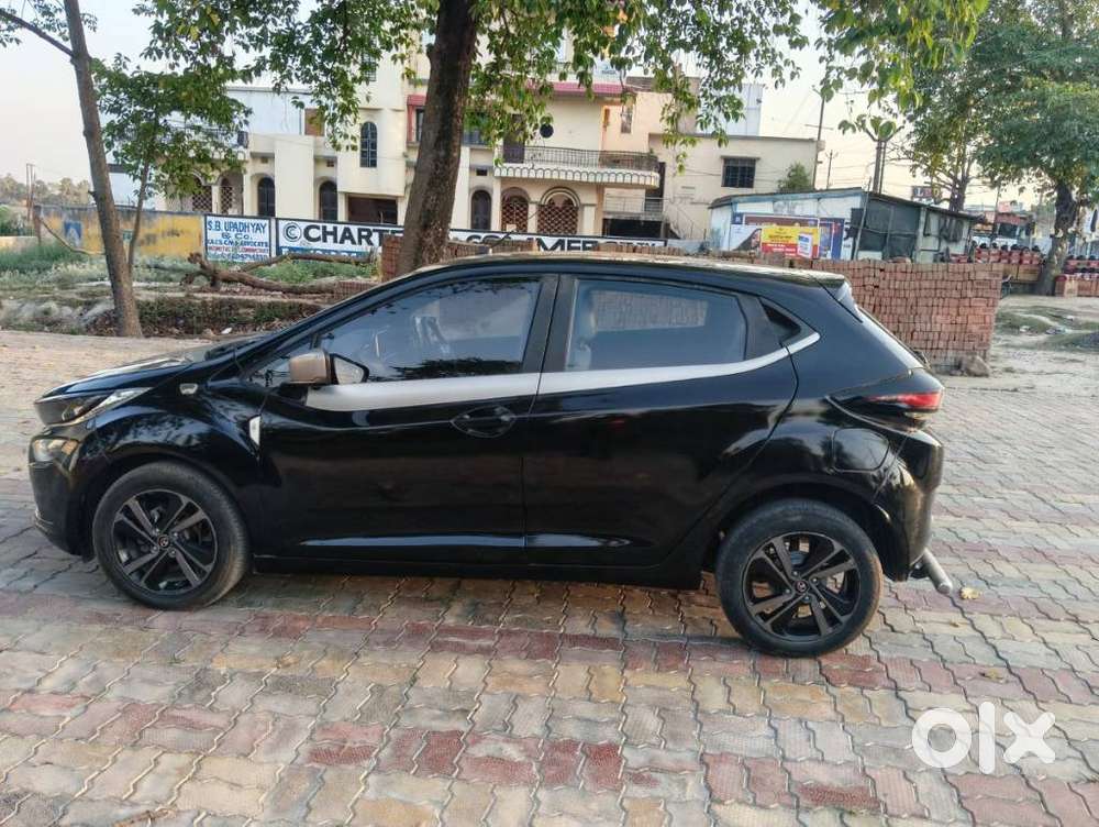 Tata Altroz 1.2 Xt, 2022, Petrol