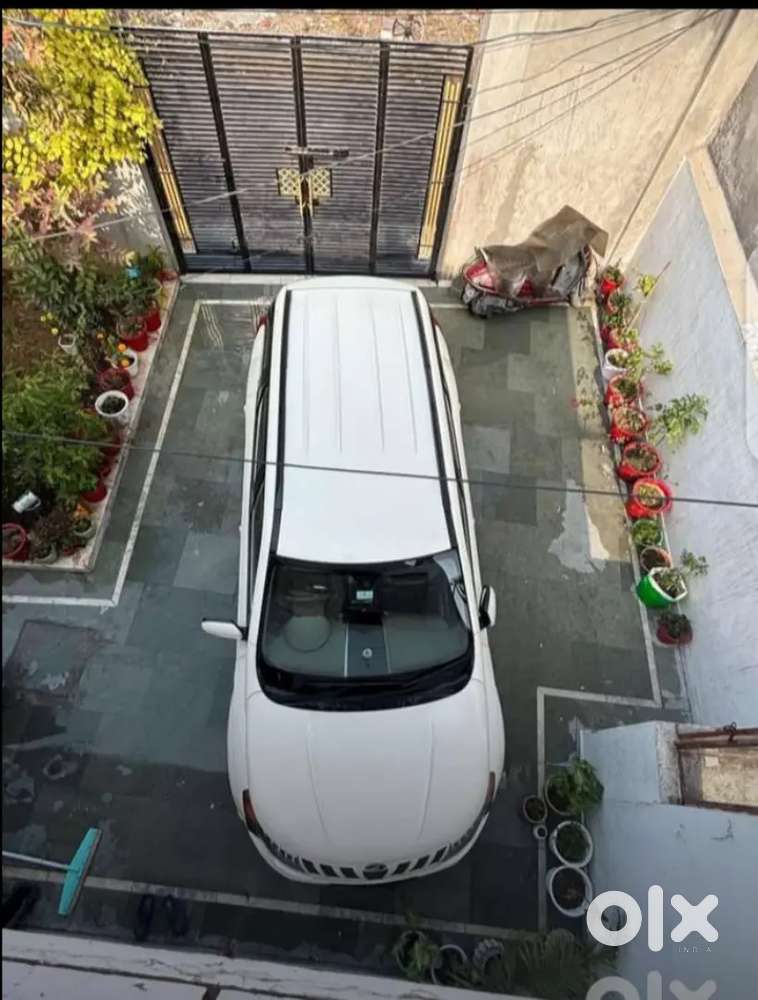 Mahindra Xuv500 2015 Diesel Car