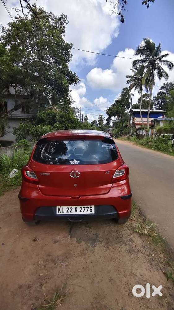 Tata Tiago 1.2 Revotron Xt, 2017, Petrol