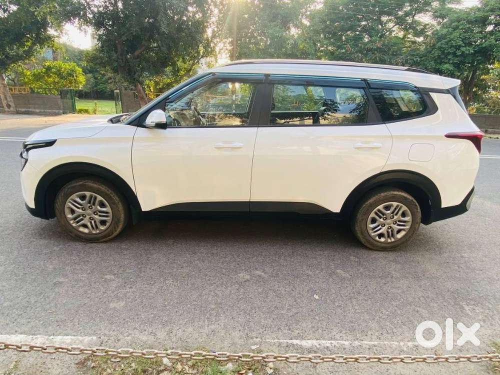 Kia Carens 1.5 Prestige 7 Str, 2024, Petrol