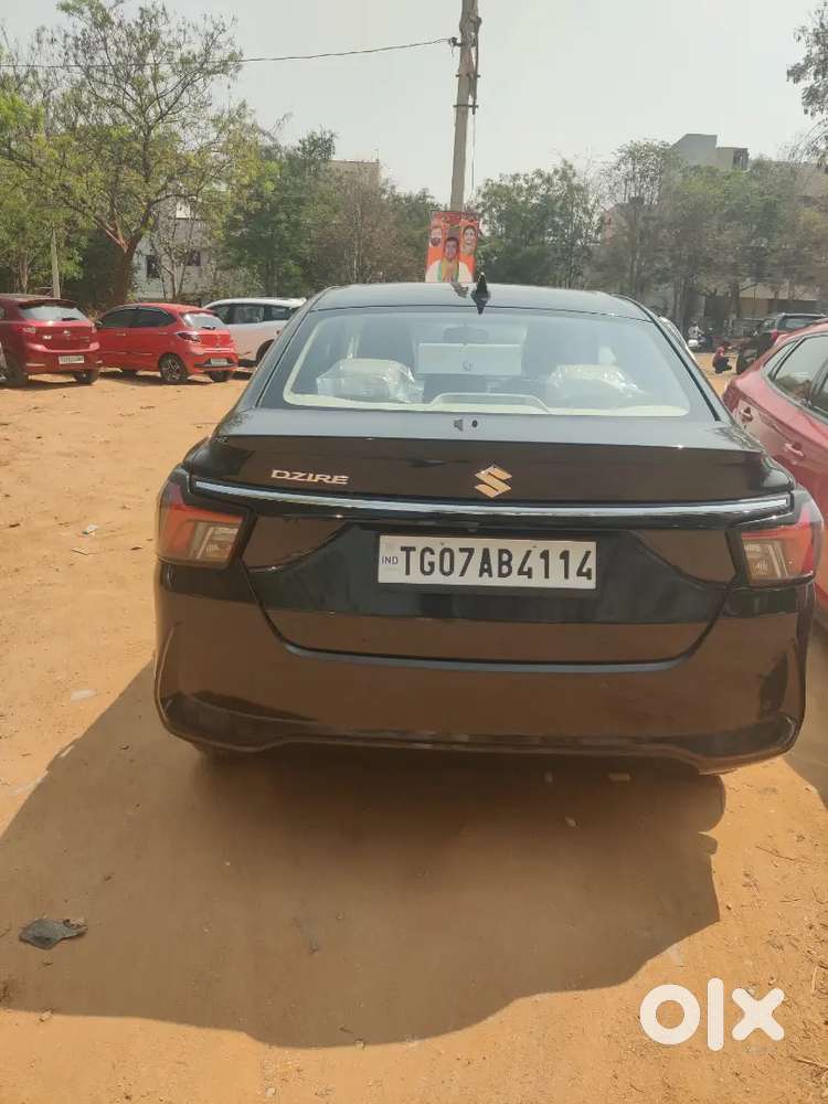 Maruti Suzuki Dzire Amt 2025 Petrol 8000 Km Driven