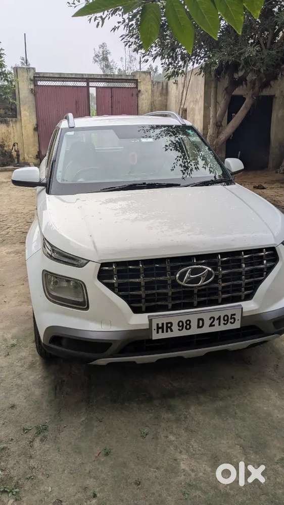 Hundai Venue 2022 Model Petrol