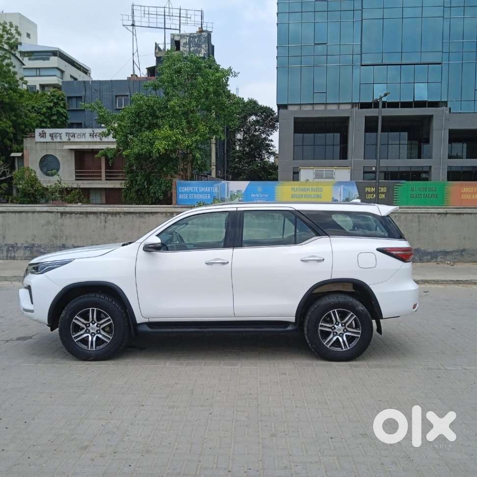 Toyota Fortuner 4x2 At 2.8 Diesel, 2023, Diesel