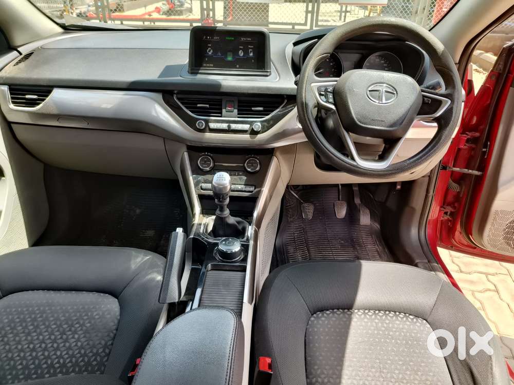Tata Nexon 1.5 Revotorq Xz Plus, 2017, Petrol