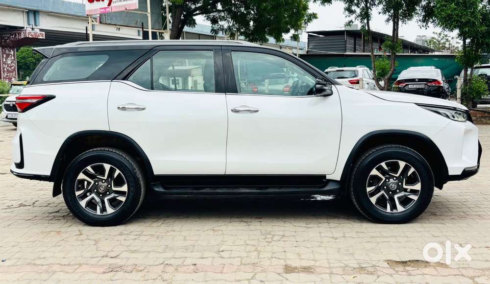 Toyota Fortuner Legender 4x4 At 2.8, 2024, Diesel