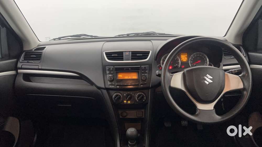 Maruti Suzuki Swift Vvt Vxi, 2014, Petrol