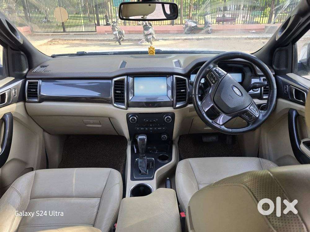 Ford Endeavour 2.2 Titanium At 4x2, 2016, Diesel