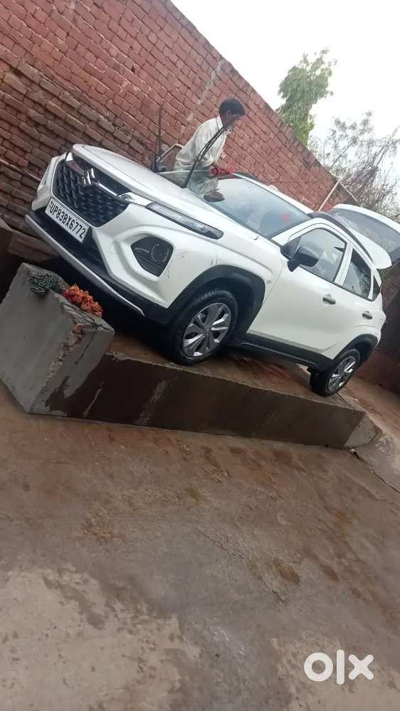 Maruti Suzuki Fronx Sigma 2025