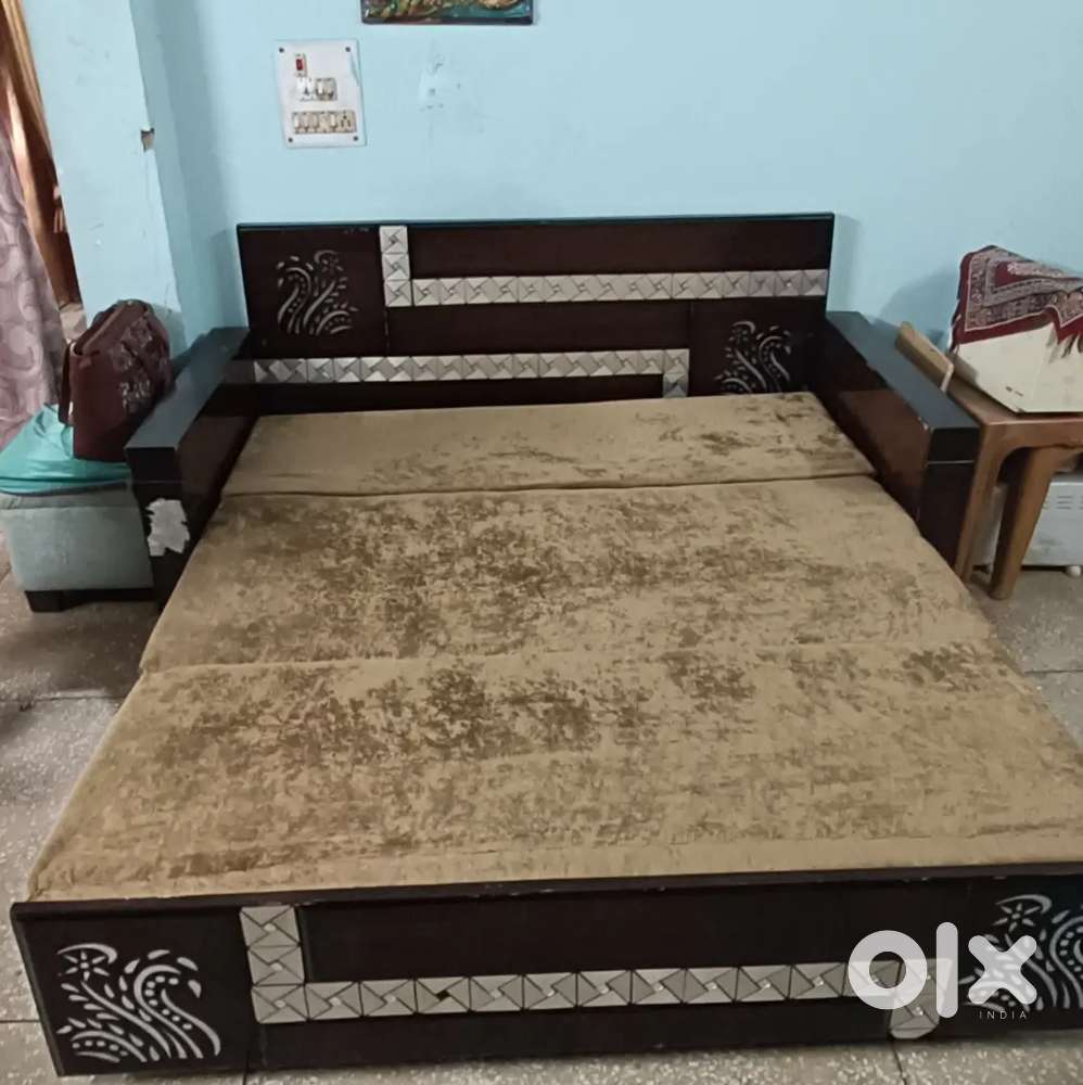 Sofa Cum Bed  3-Seater Sofa  Foldable Bed