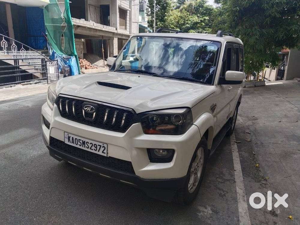 Mahindra Scorpio S10, 2015, Diesel