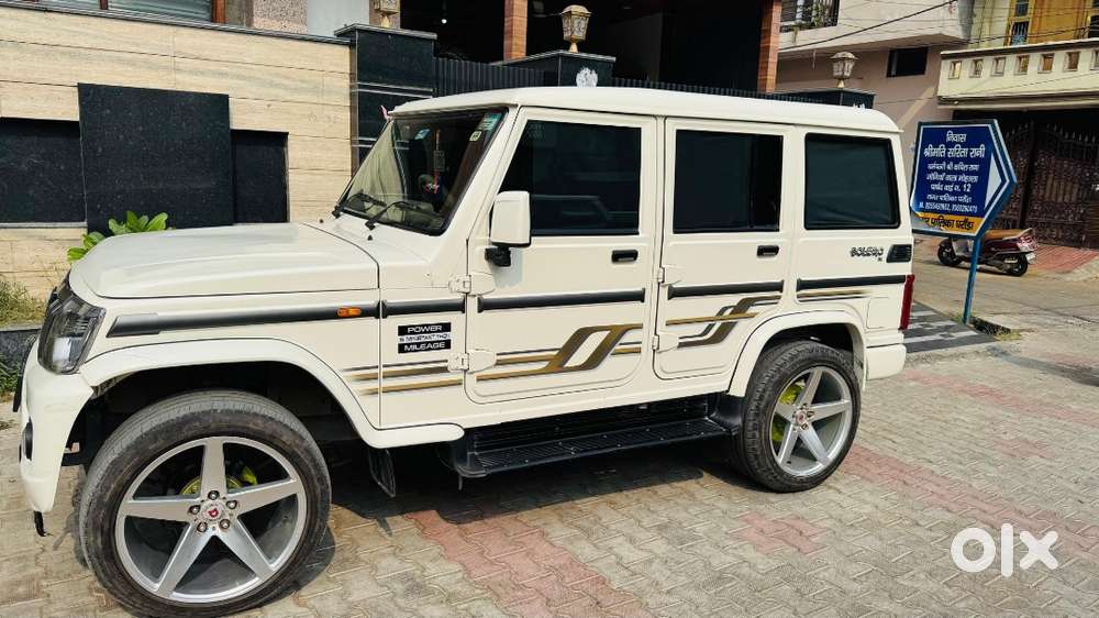 Modified Bolero With Alloy Wheels And New Seat Covers