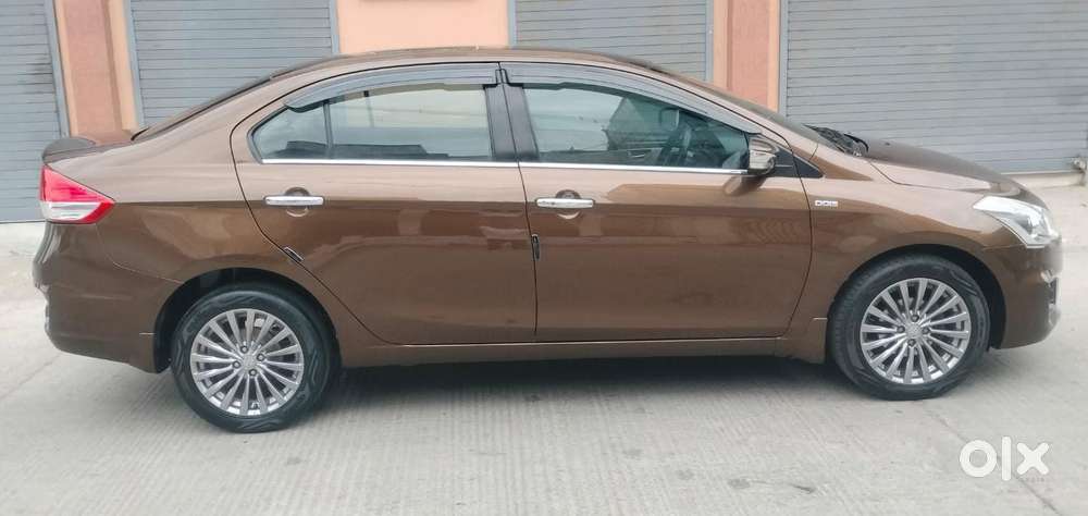 Maruti Suzuki Ciaz Smart Hybrid Alpha , 2018, Diesel