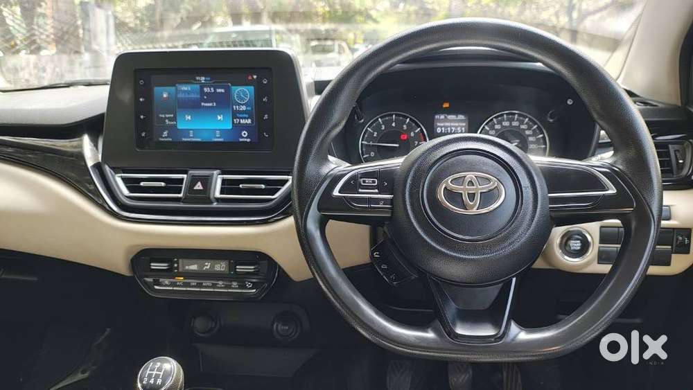 Toyota Glanza G Hybrid, 2023, Cng & Hybrids