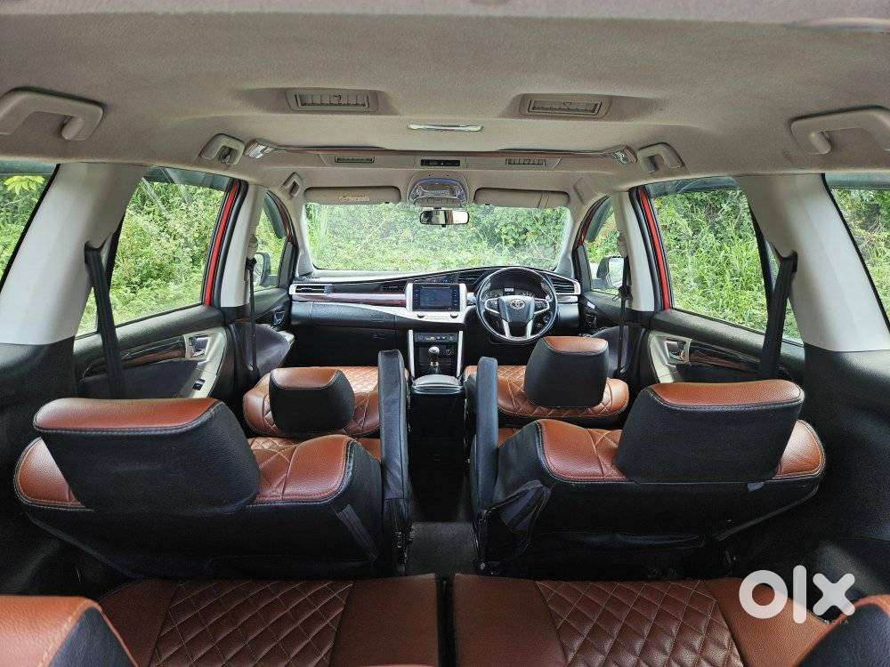 Toyota Innova Crysta 2.4 Leadership Edition, 2020, Diesel