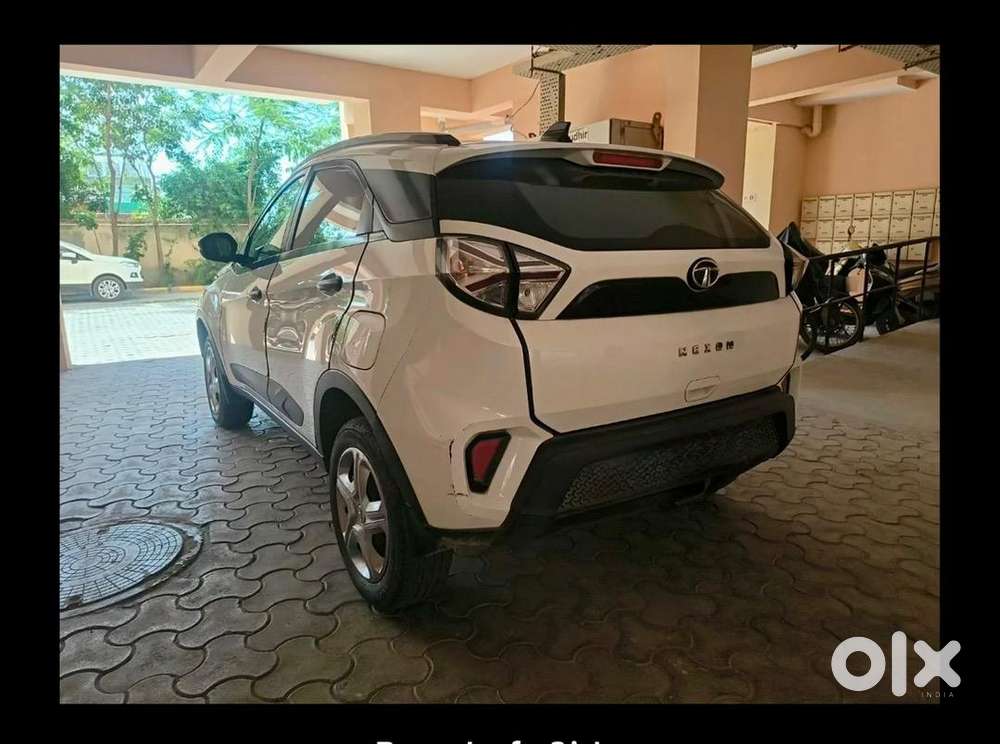 Nexon 2022 Automatic 74k Km Original Tyres
