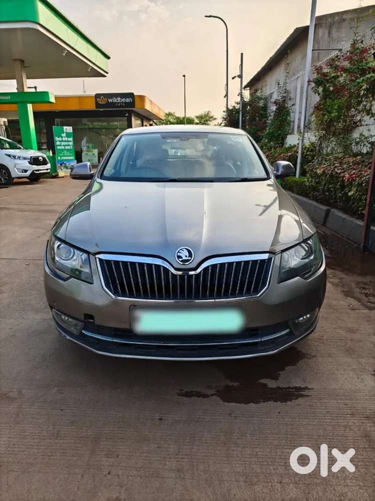 Skoda Superb 2014 Diesel Well Maintained