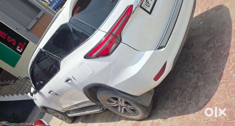 Toyota Fortuner 4x2 At 2.7 Petrol, 2022, Petrol