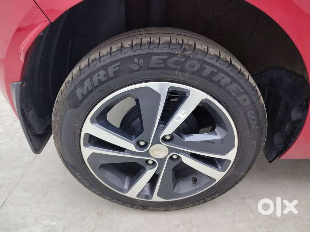 Tata Altroz Xz Plus (s) Diesel, 2023, Diesel