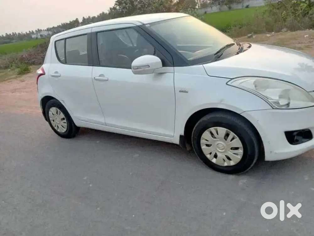 Maruti Suzuki Swift 2013 Diesel 89000 Km Driven