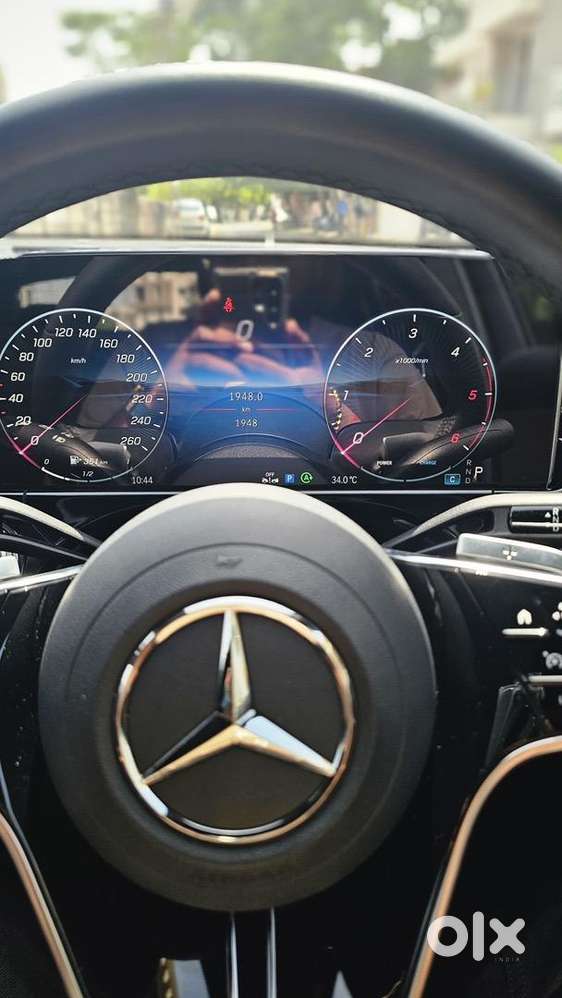 Mercedes-benz E 220d (lwb)