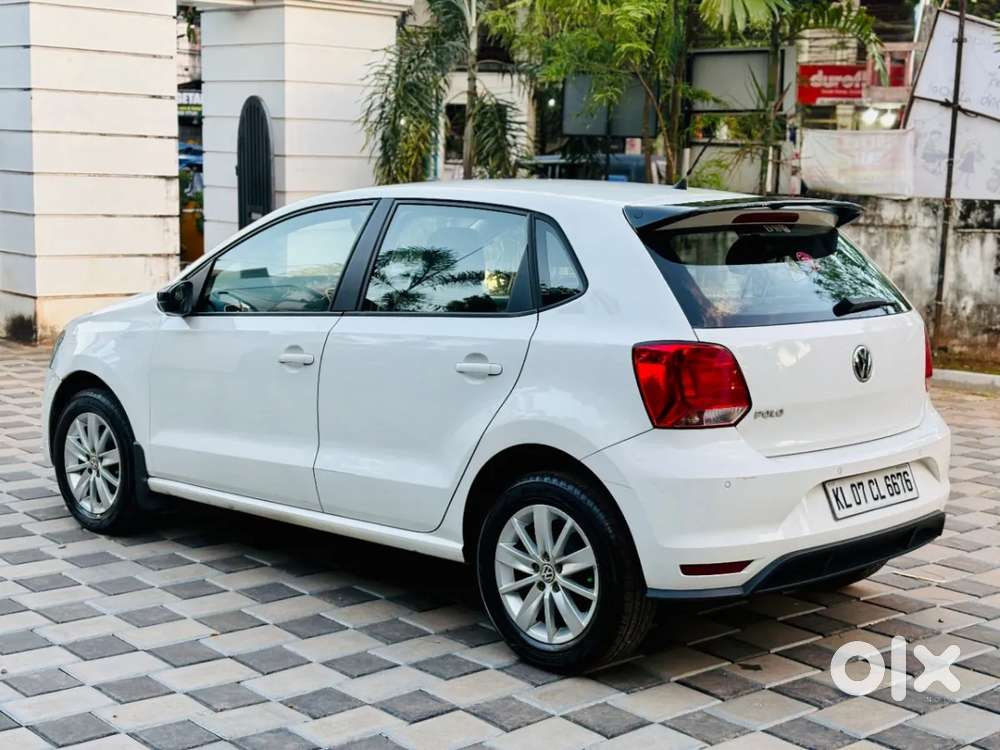Volkswagen Polo Petrol Highline 1.2l, 2017, Petrol
