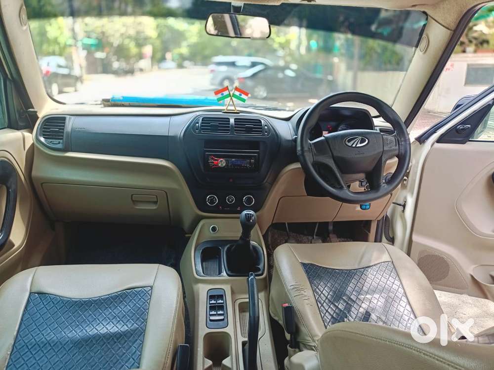Mahindra Tuv 300 T4 Plus, 2019, Diesel