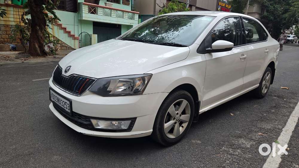 Skoda Rapid 1.5 Tdi Ambition Plus, 2017, Diesel