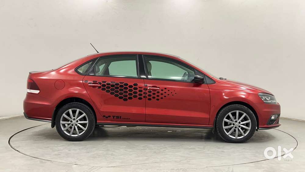 Volkswagen Vento 1.2 Tsi Highline At, 2020, Petrol