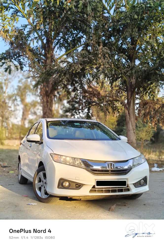 Price Not Negotiable Honda City Automatic Top Model With Sunroof