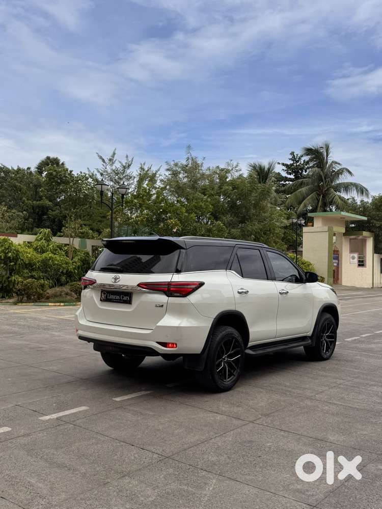 Toyota Fortuner 4x4 Mt 2.8 Diesel, 2022, Diesel