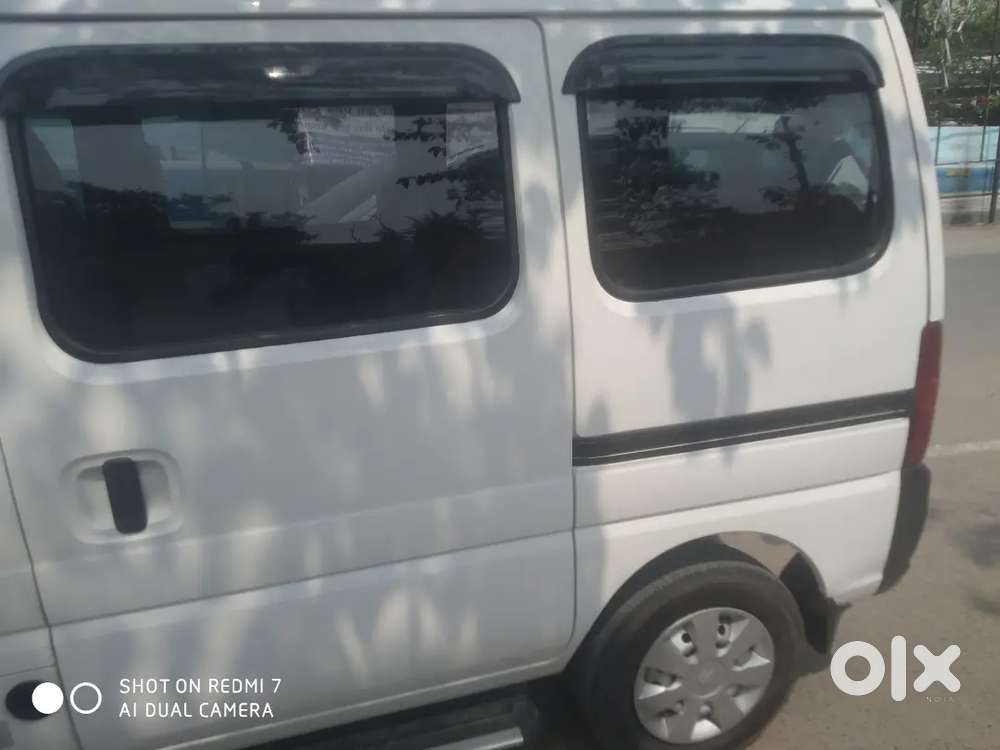 Maruti Suzuki Eeco 2024 Petrol 100411 Km Driven