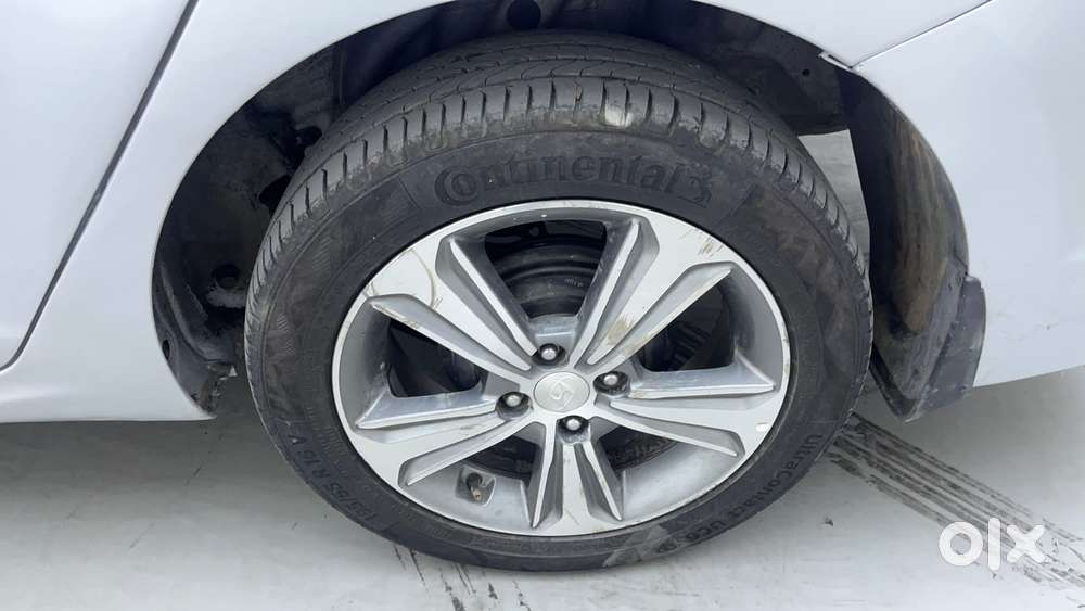 Hyundai Verna 1.6 Crdi Sx Plus At, 2017, Diesel