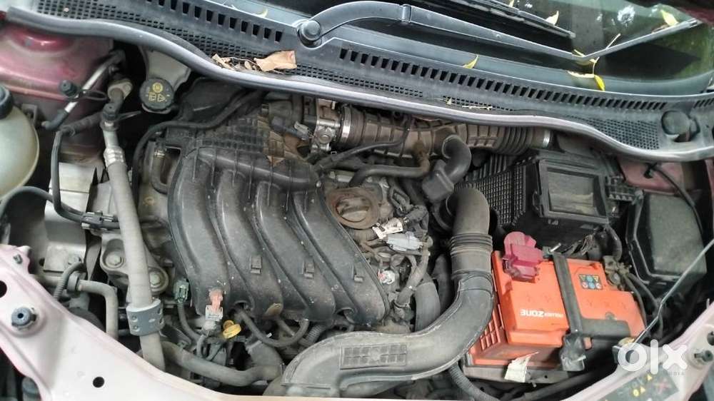 Nissan Kicks Xv Petrol 2019