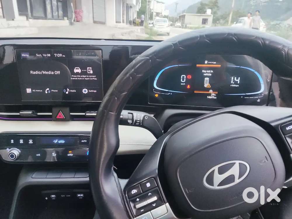 Hyundai Verna Mpi Mt Sx  2024