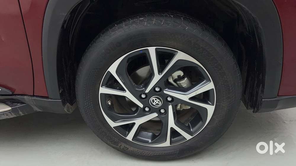 Toyota Urban Cruiser Hyryder 1.5 V Hybrid, 2023, Cng & Hybrids