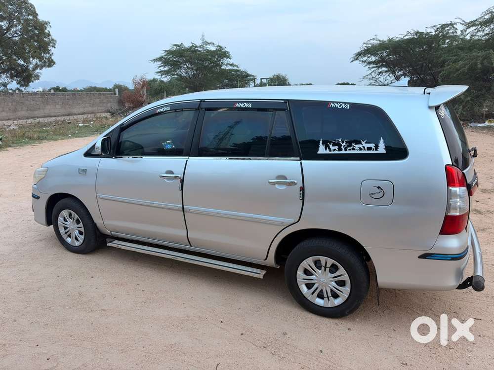 Toyota Innova Diesel 2012