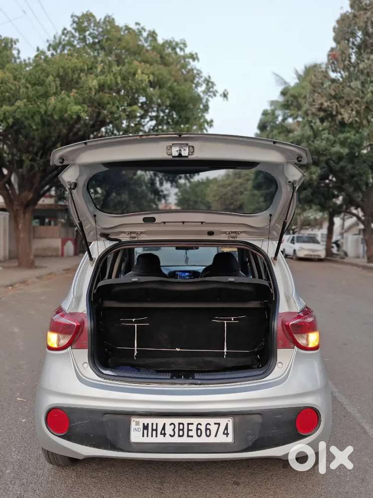 Hyundai Grand I10 2017 Diesel 89000 Km Driven
