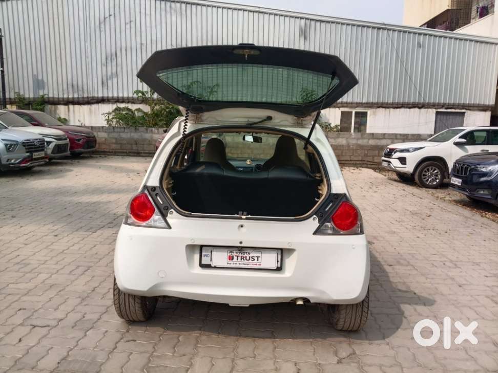Honda Brio 2013-2016 Vx At, 2015, Petrol