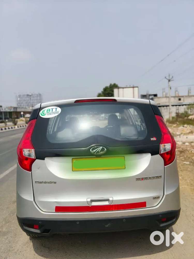 Mahindra Marazzo Diesel 2023