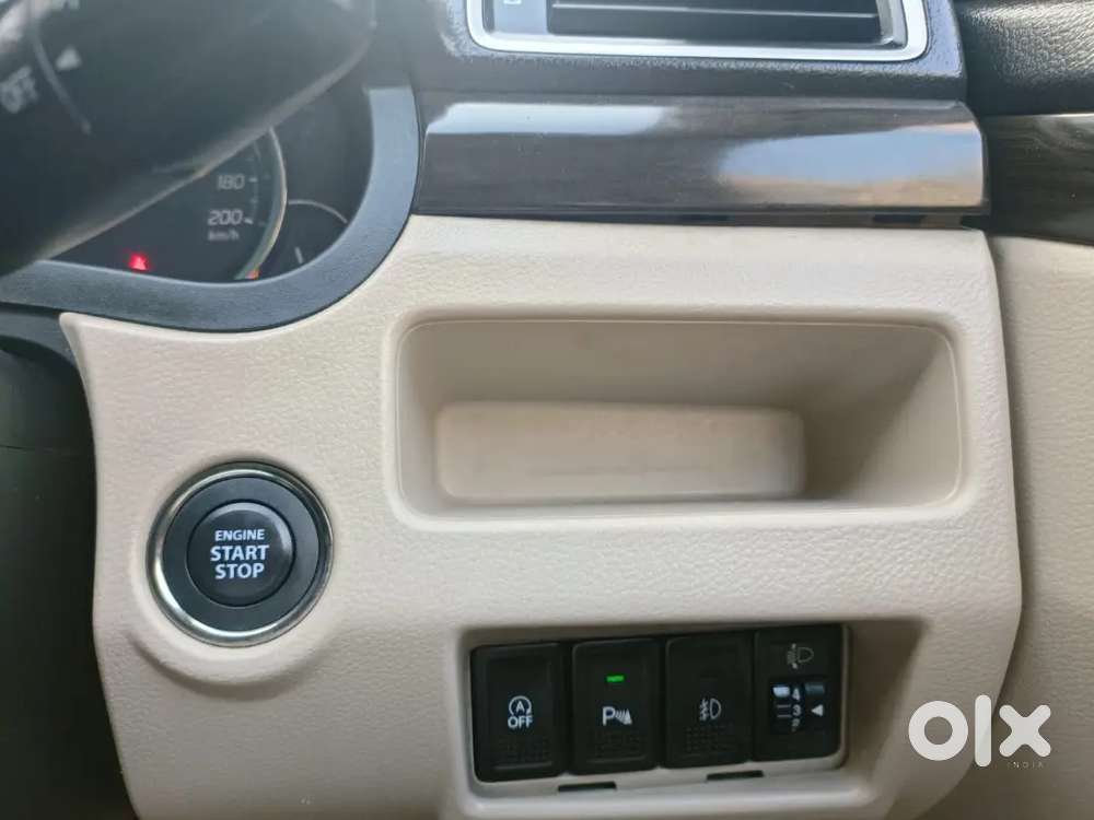 2017 Modal Ciaz Zdi Topend Silky Silver