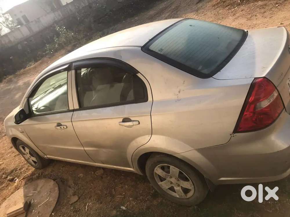 Chevrolet Aveo 2009 Petrol 85000 Km Driven
