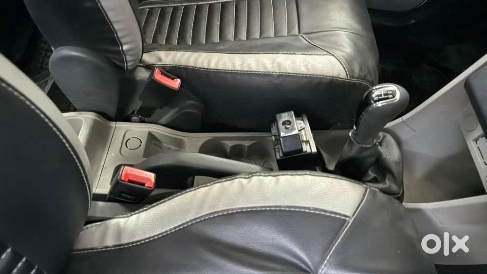 Tata Tiago Xe, 2018, Petrol