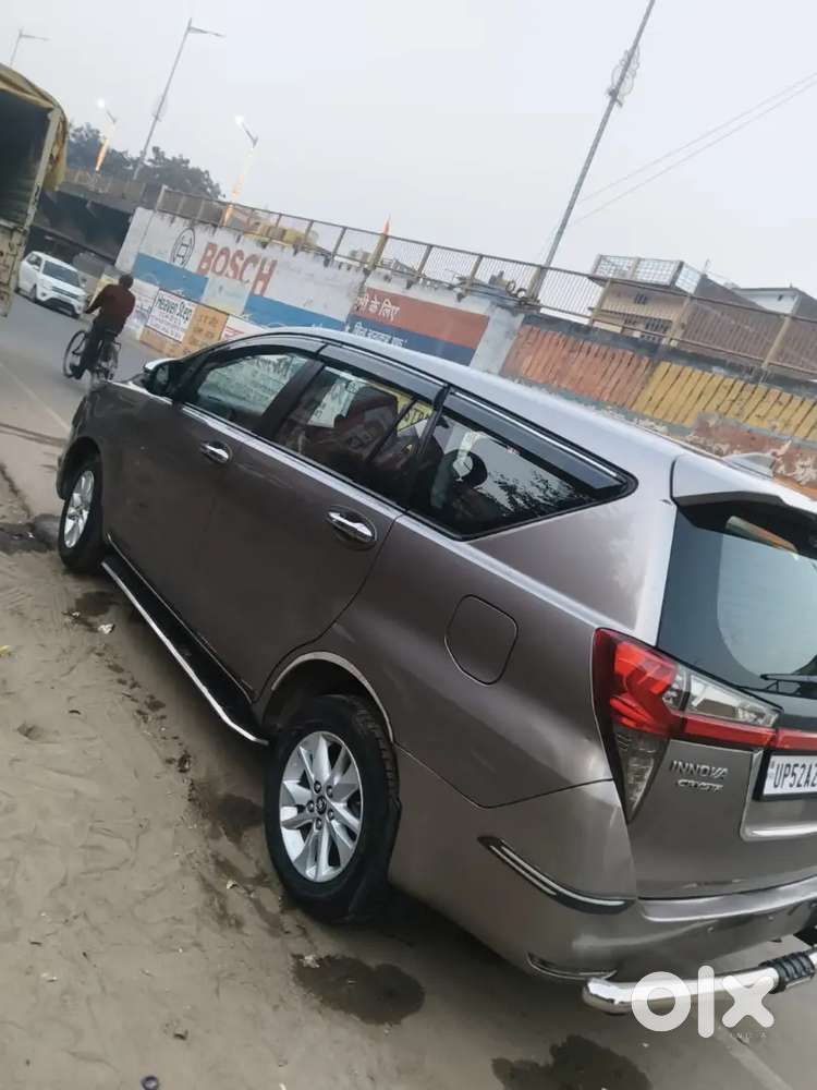 Toyota Innova Crysta 2019