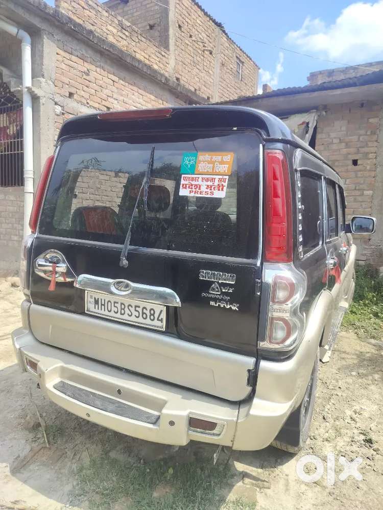 Garee Pura Niw Kandisan Peper Ok Badi Ok Ac Hitar Led Tv Remote Kamra